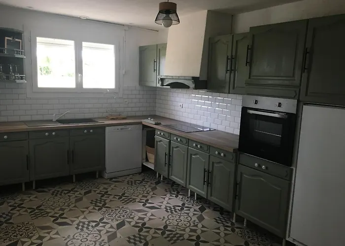 Longere Avec Piscine Partagee Bégadan